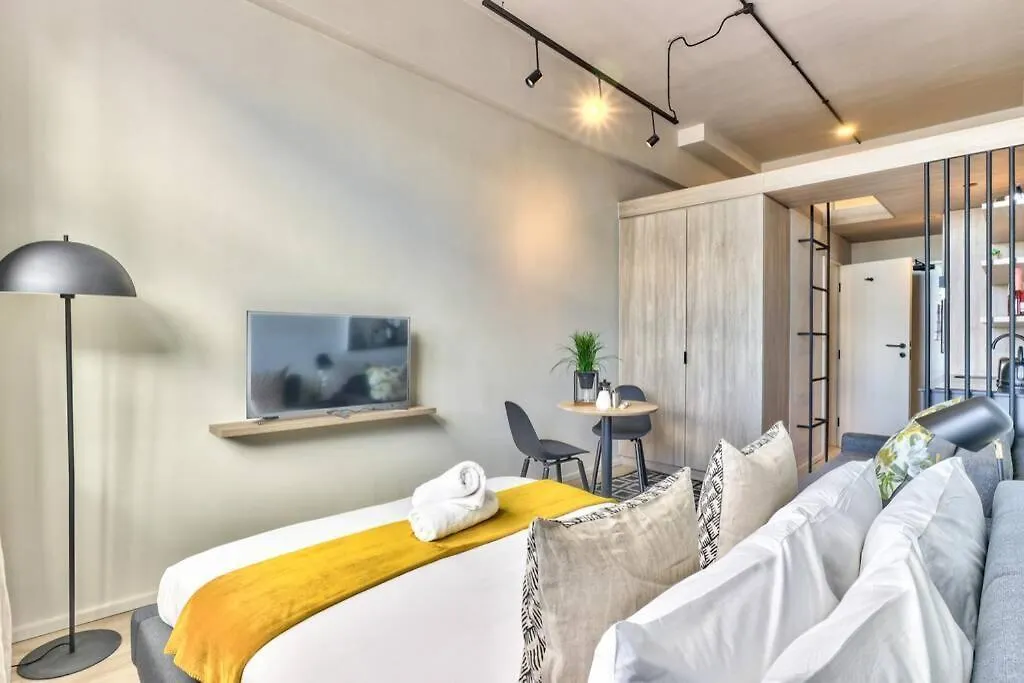 Sunny Escape In The Heart Of The Cbd At The Harri. W/ Parking Apartment Cape Town